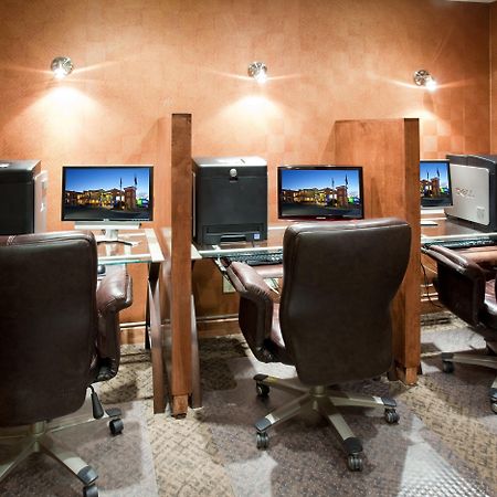 Surestay Plus Hotel By Best Western Albuquerque I-40 Eubank Bagian luar foto