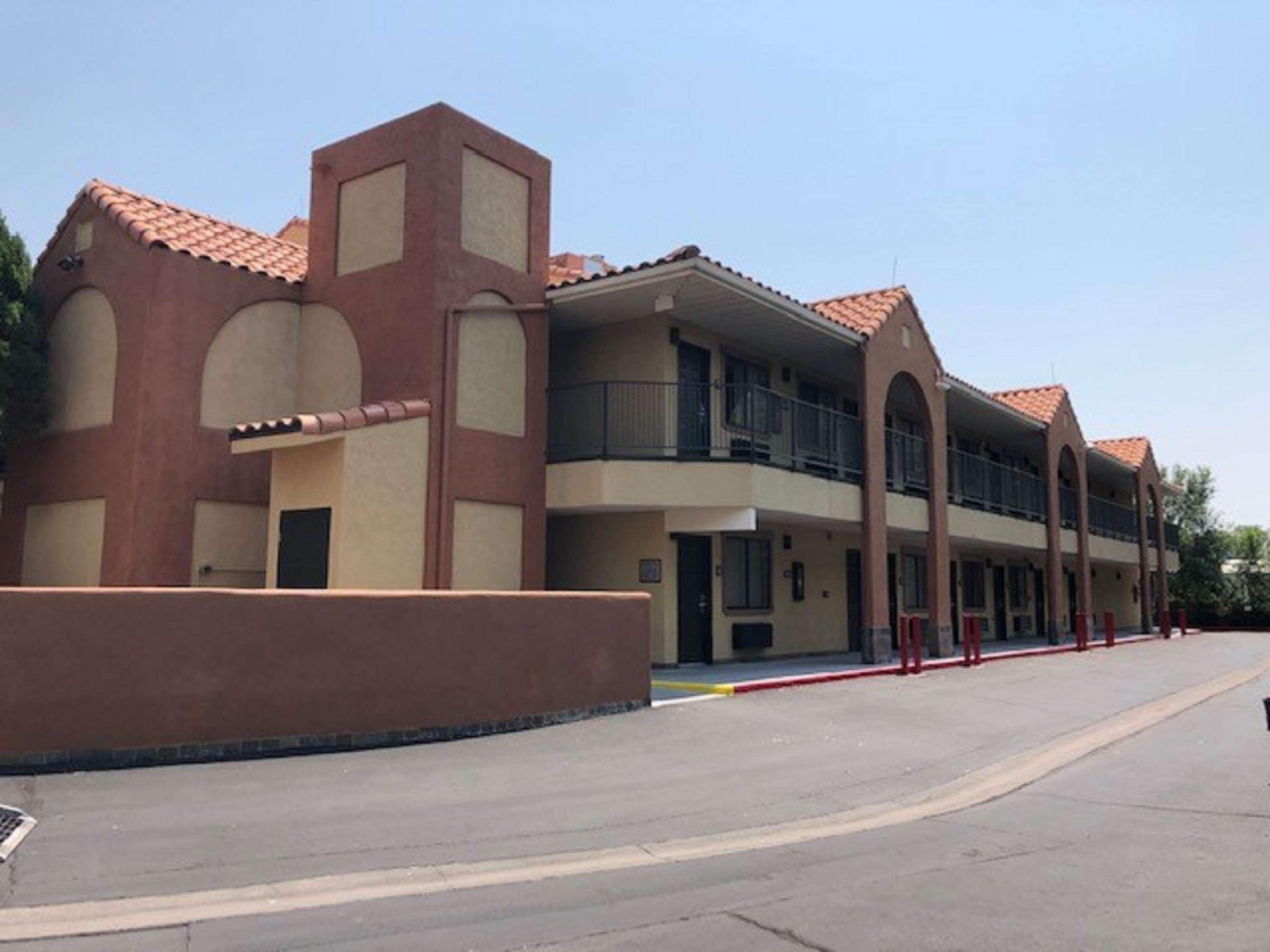 Surestay Plus Hotel By Best Western Albuquerque I-40 Eubank Bagian luar foto